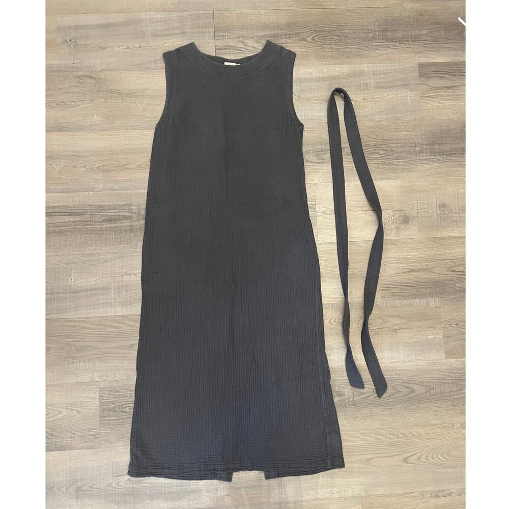 Faherty Gray Organic Cotton Sleeveless Belted Costa Dress